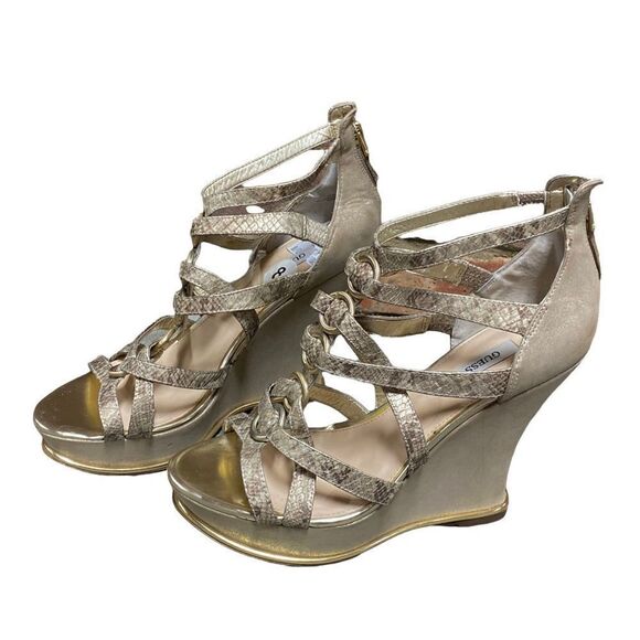 Guess Gold Snakeskin Strappy Wedges Size 8 NWT - Picture 1 of 10